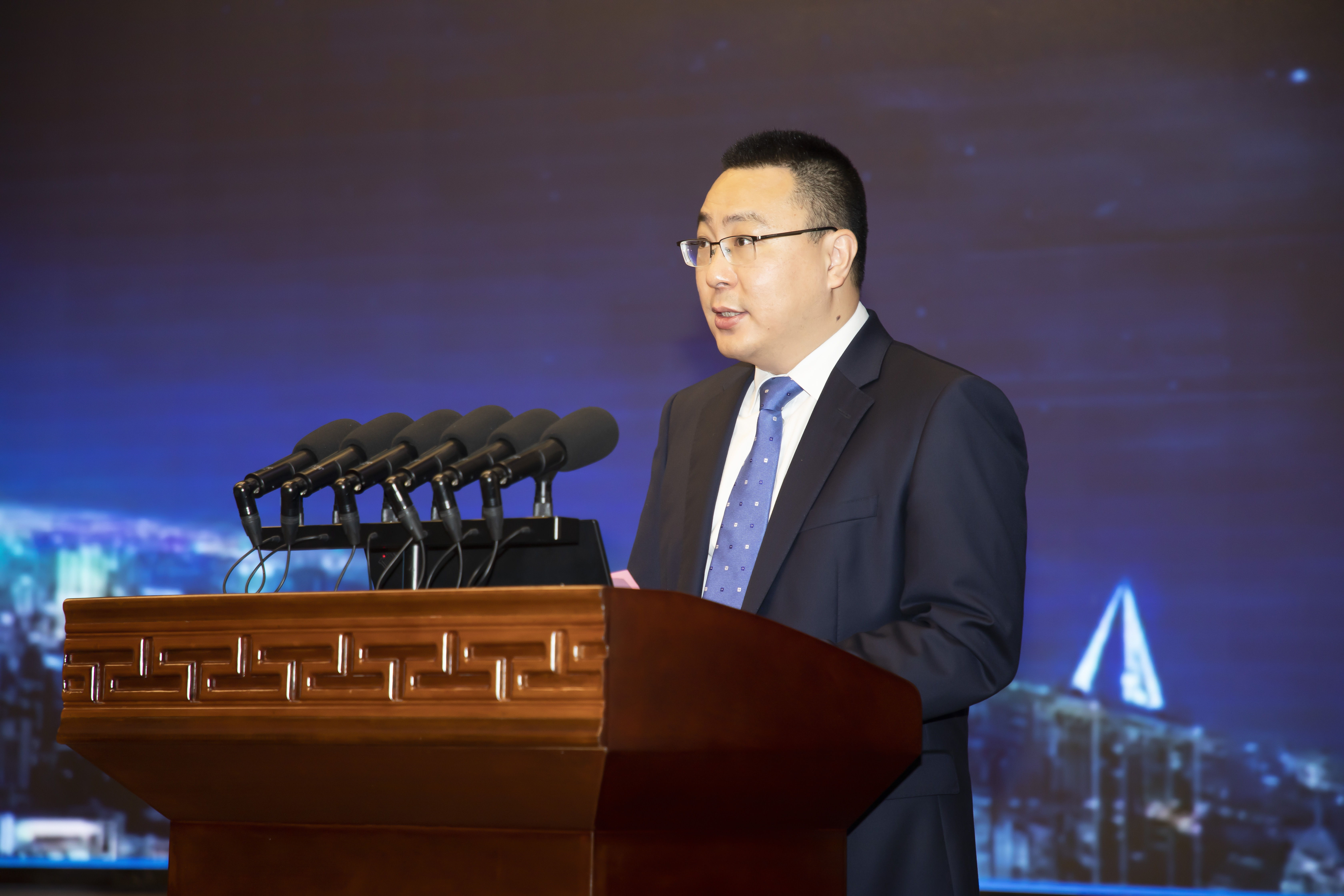 龙八- long8(国际)唯一官方网站